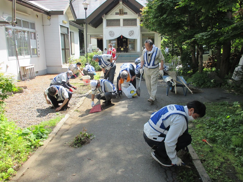南豪神社清掃奉仕活動（令和4年6月18日）